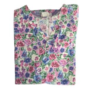 Fundamentals White Swan Floral Print Scrub Top‎ Size Large Nurse Uniform Pockets
